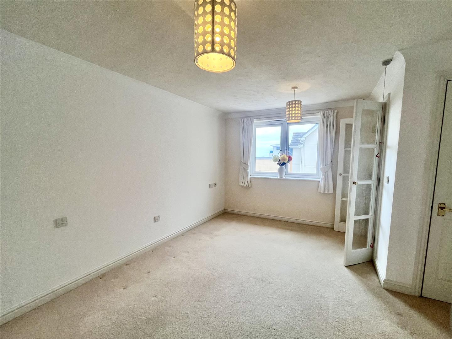 Windsor Court, Mount Wise, Newquay photo - 3